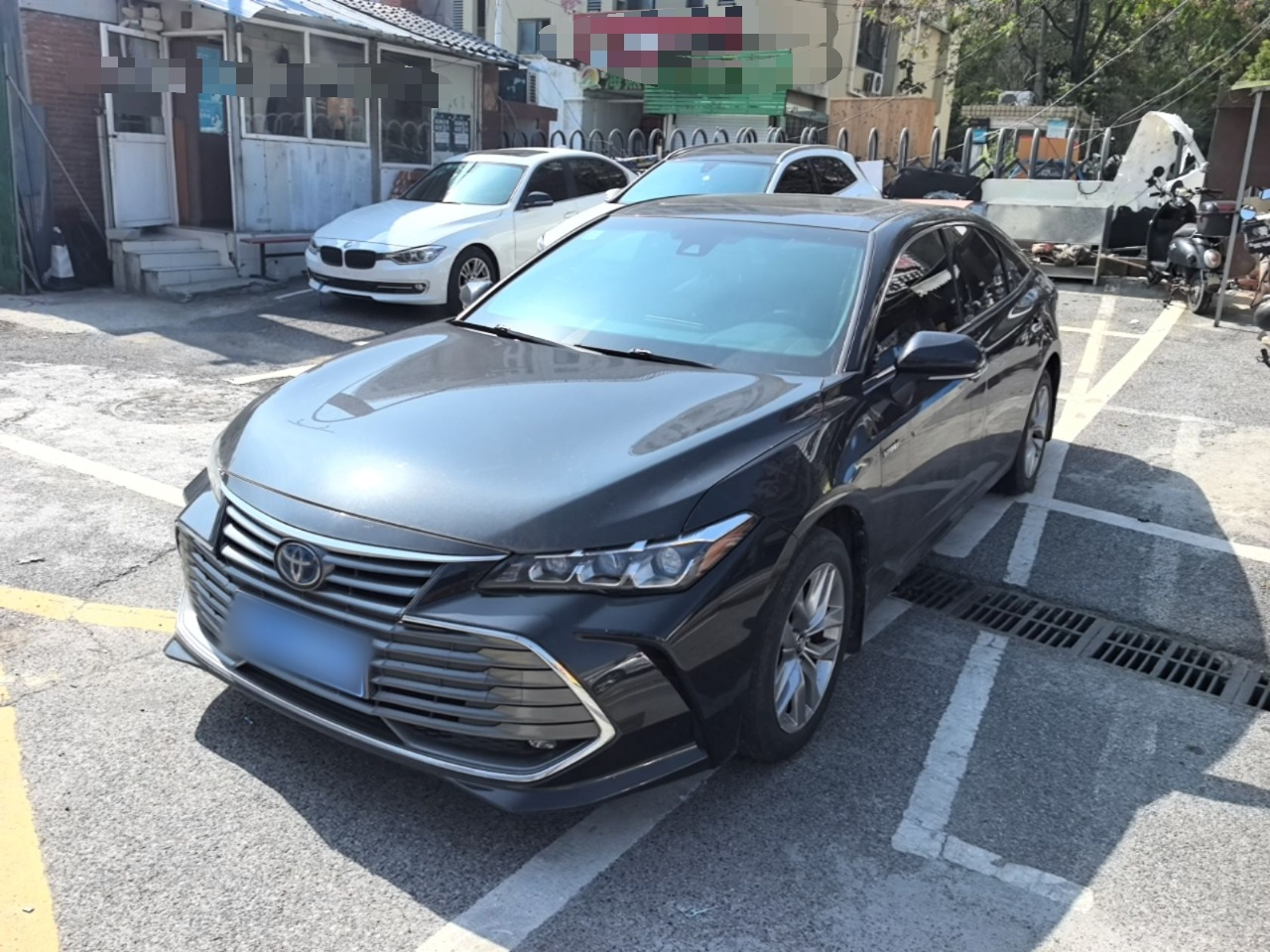 Avalon 2019 Hybrid 2.5L Luxury China VI