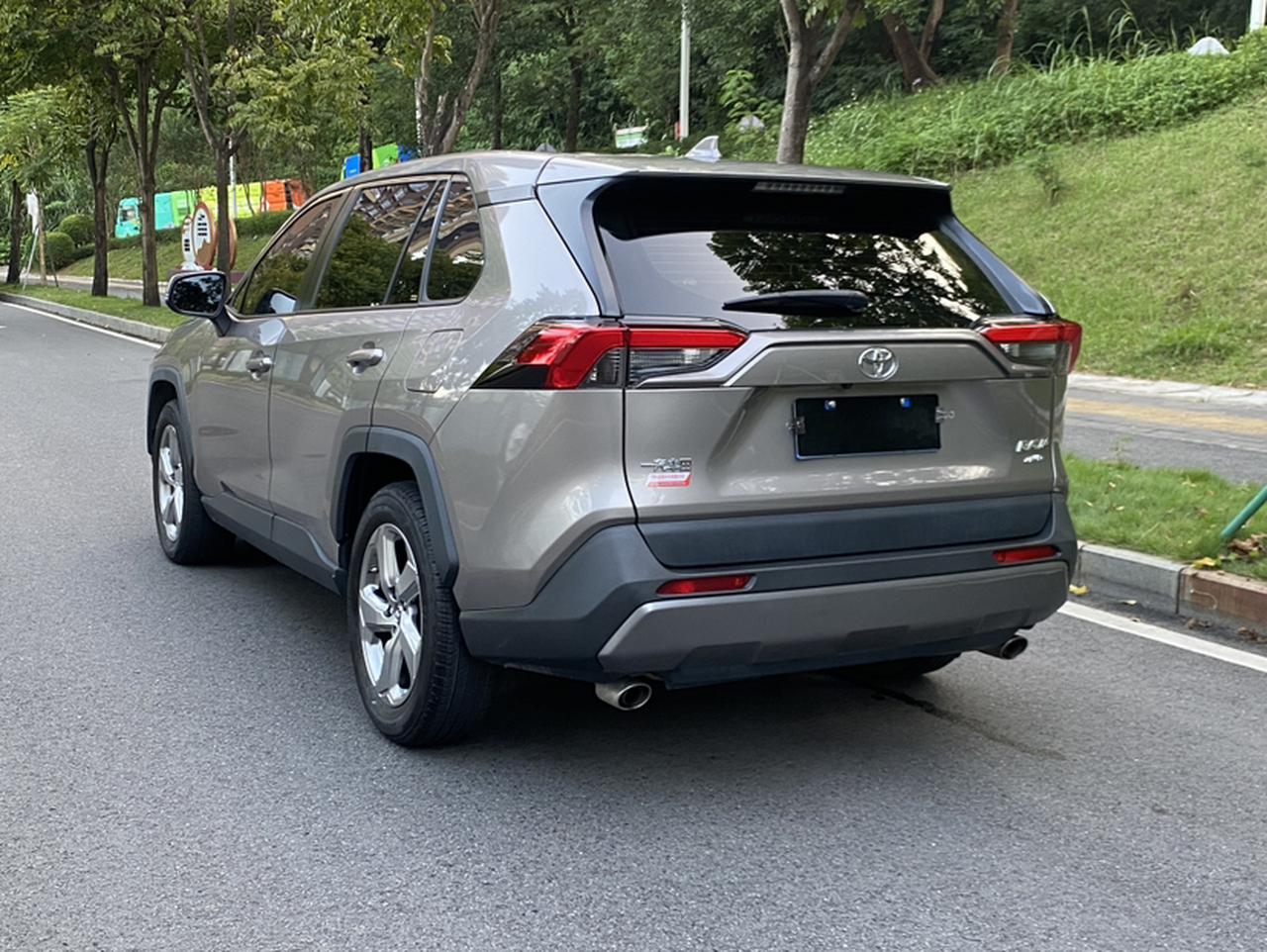RAV4 2020 2.0L CVT AWD photo 5