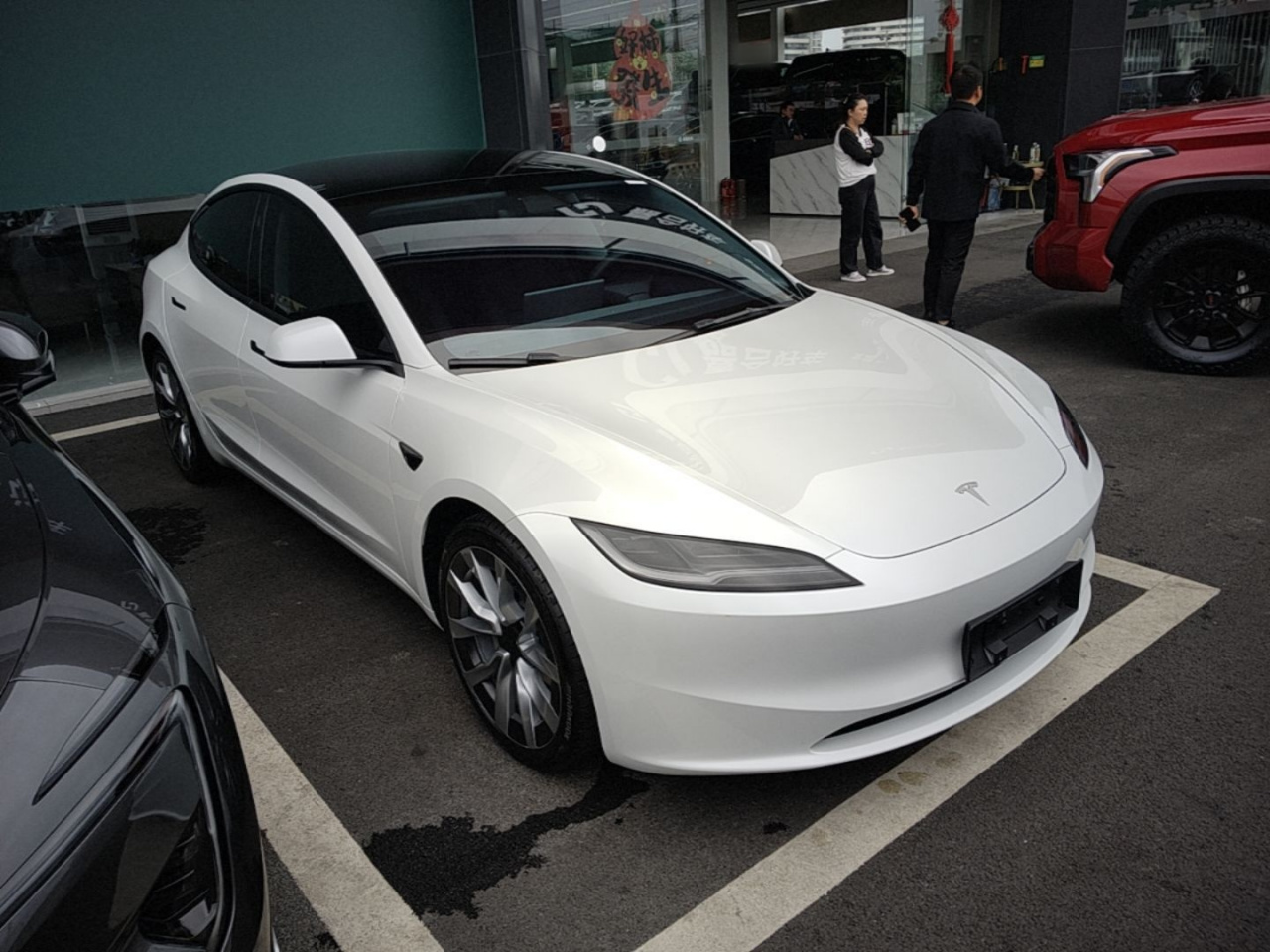 Model 3 2025 RWD photo 5