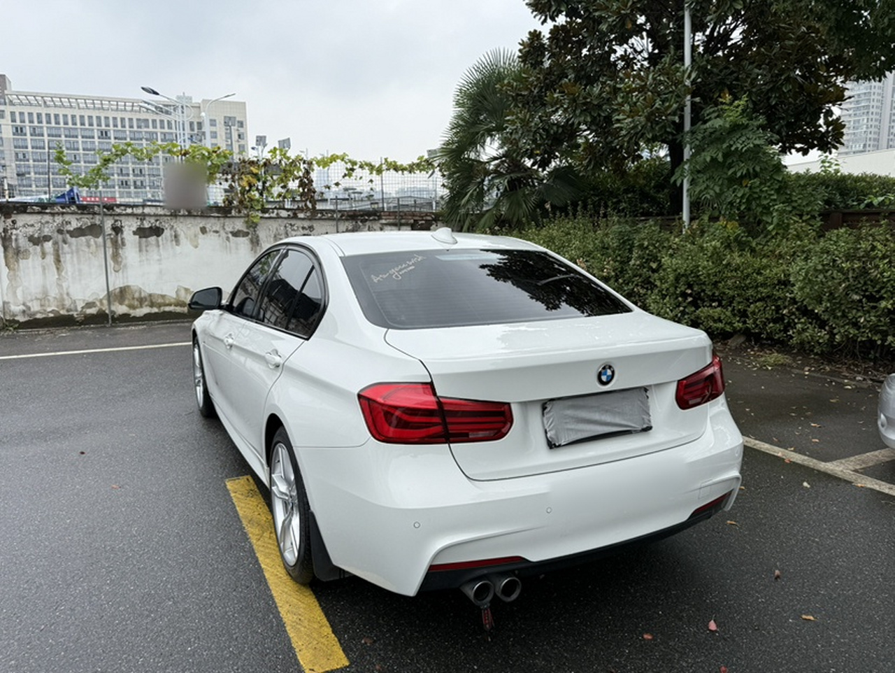 3 Series 2018 320i M Sport Package photo 3
