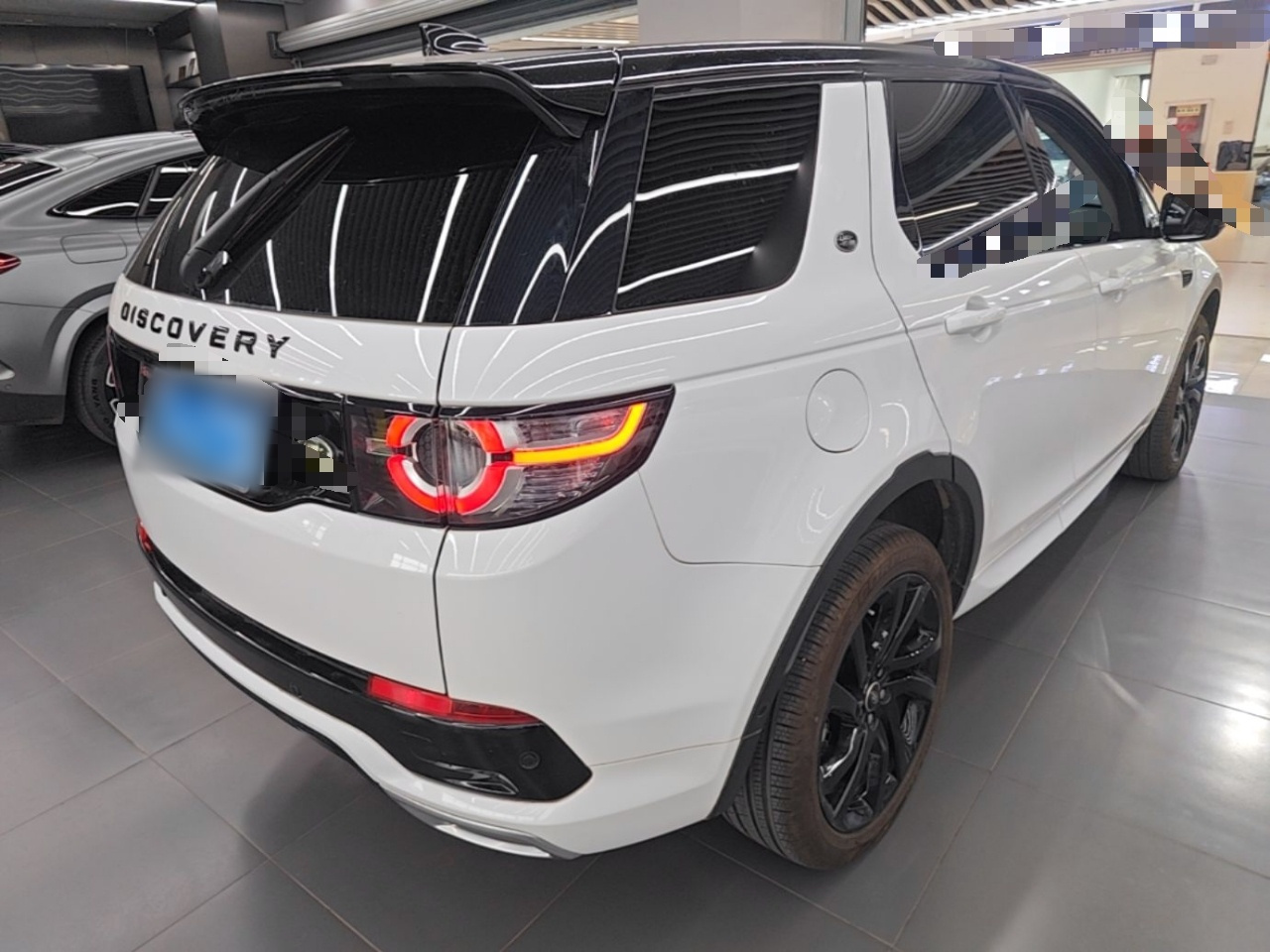 Discovery Sport 2019 240PS SE Dynamic China VI photo 4