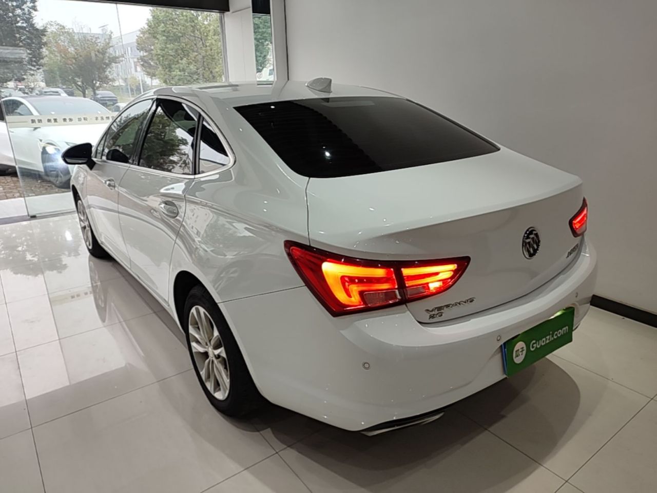 Verano 2018 Sedan 20T DCT Elite photo 4
