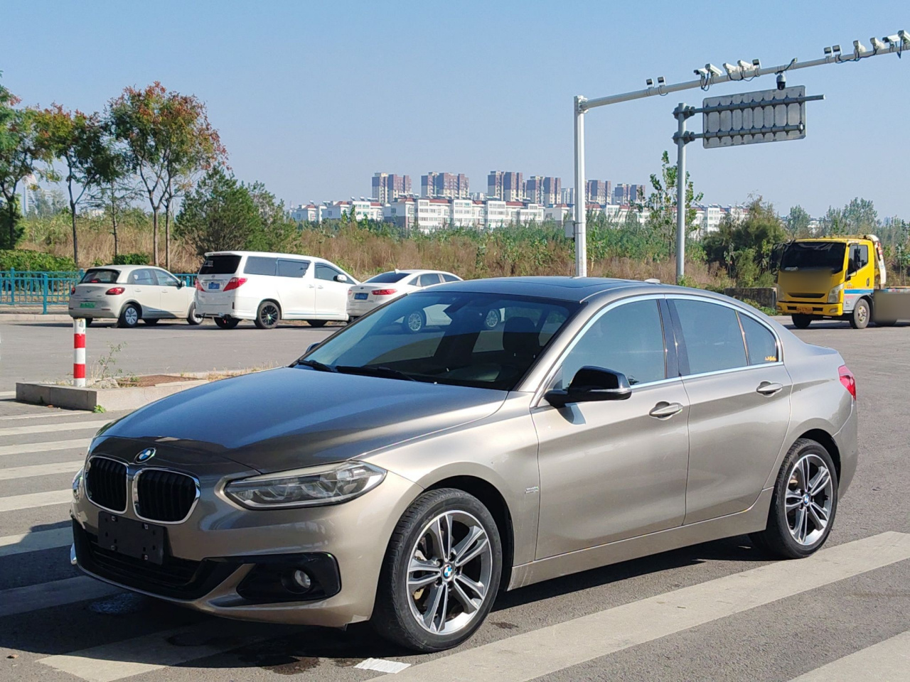 1 Series 2017 118i Sport