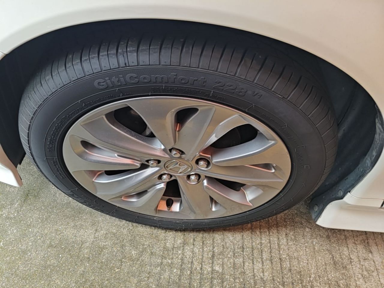 Jade 2017 1.8L AT Comfort 5-Seater photo 2