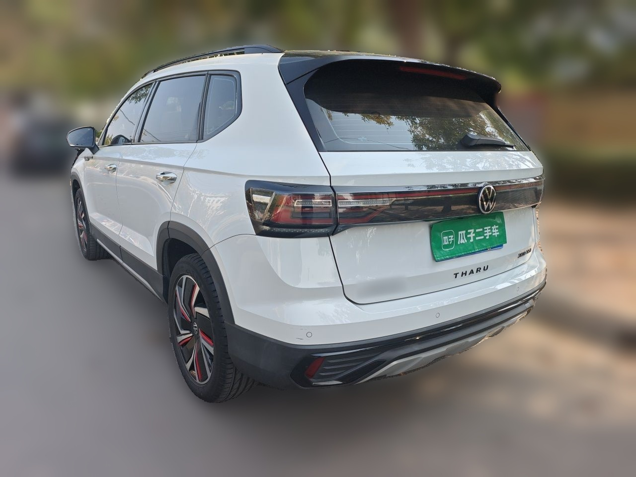 Tharu 2023 300TSI RWD photo 4