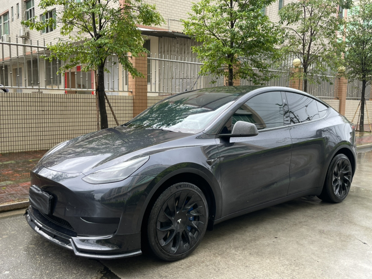 Model Y 2024 RWD