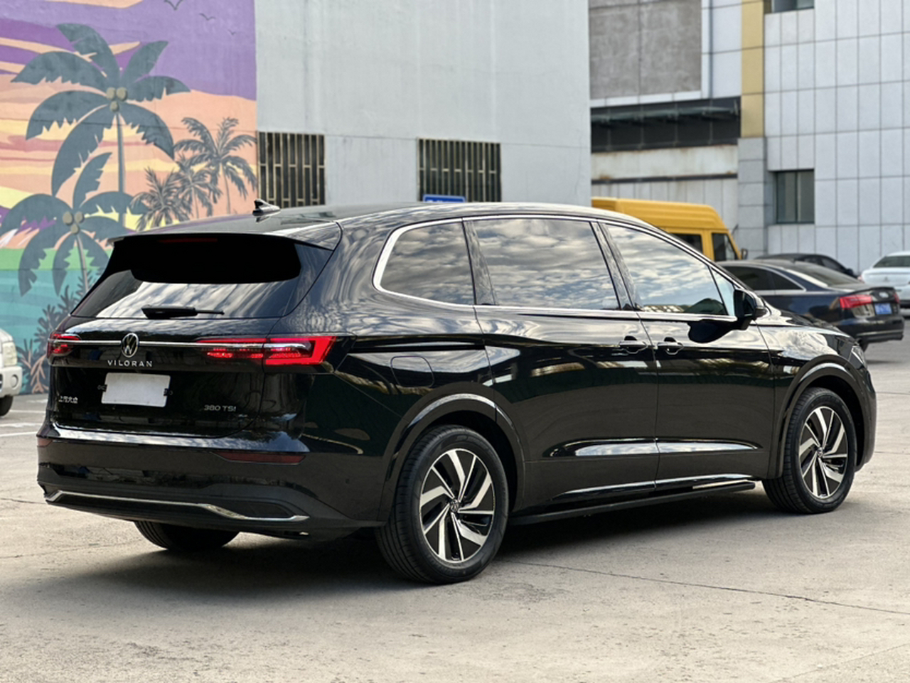 Viloran 2024 380TSI photo 4