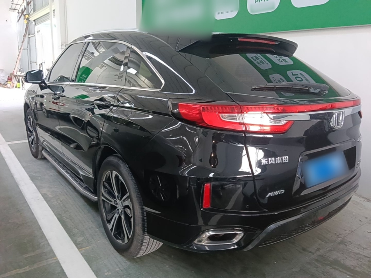 UR-V 2017 370TURBO AWD Exclusive China V photo 4