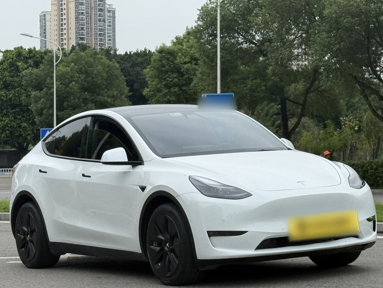 Model Y 2021 Long Range AWD 3D7 photo 4