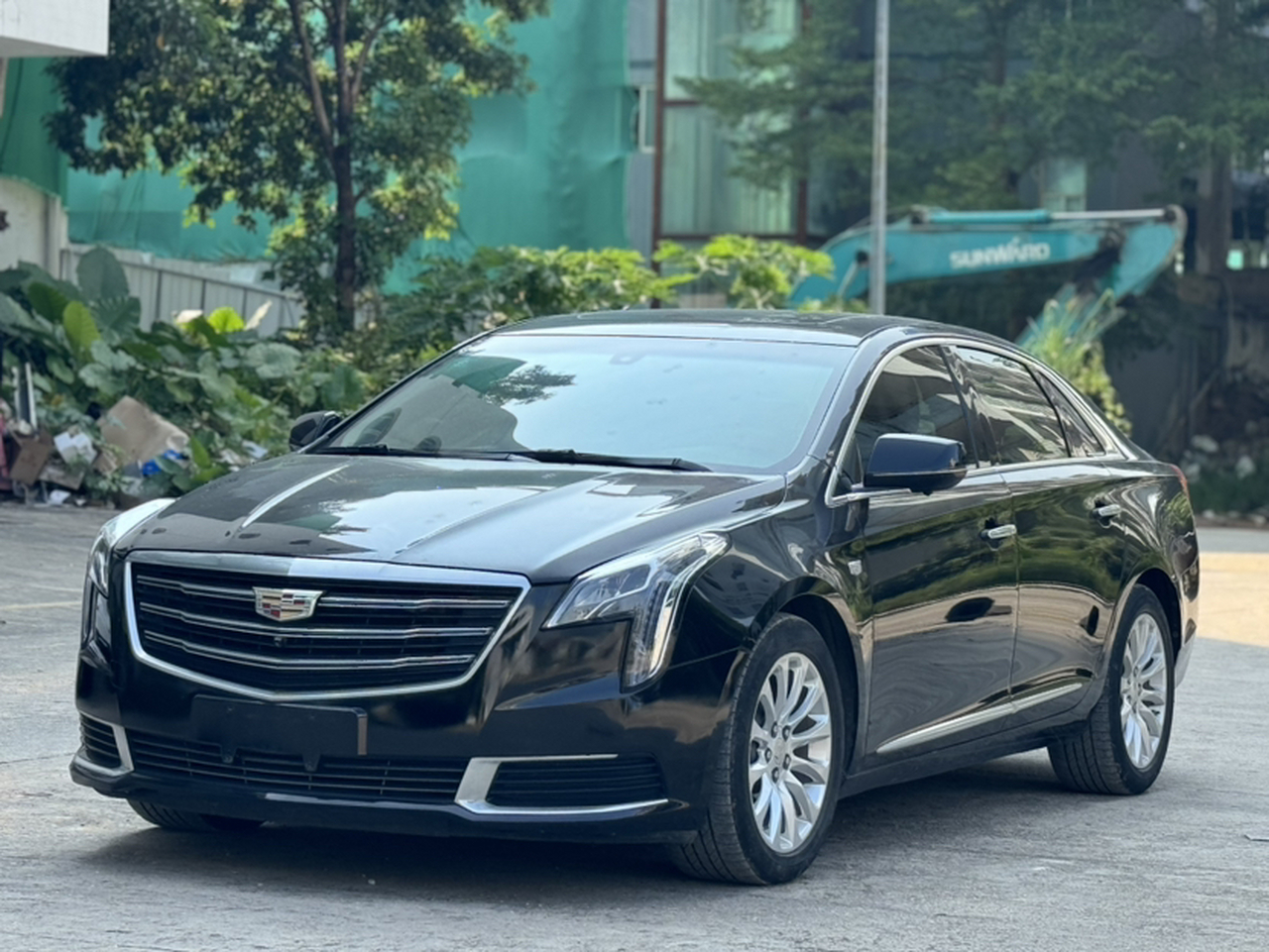 XTS 2018 28T Tech