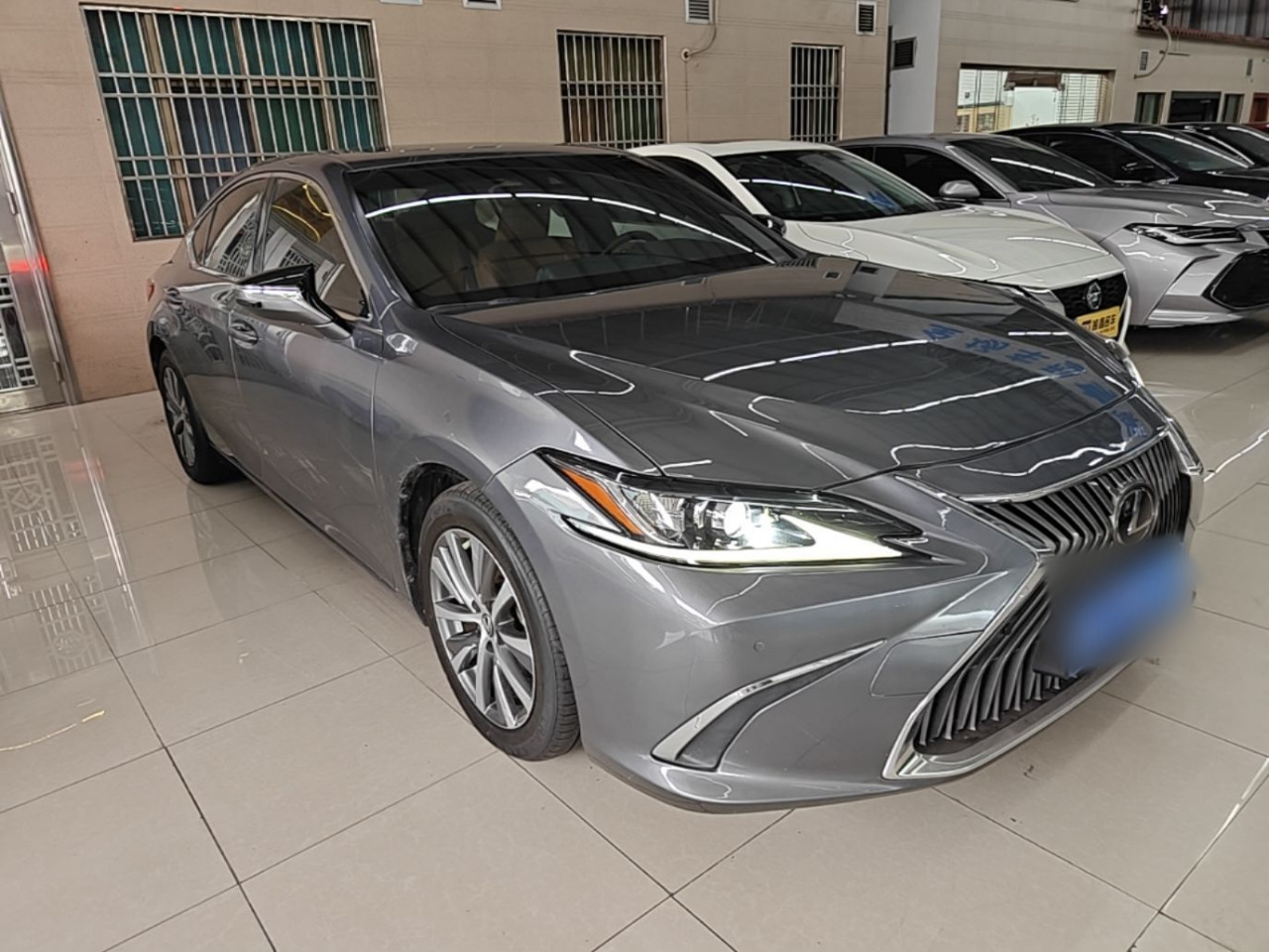 ES 2018 200 Excellence China V photo 3