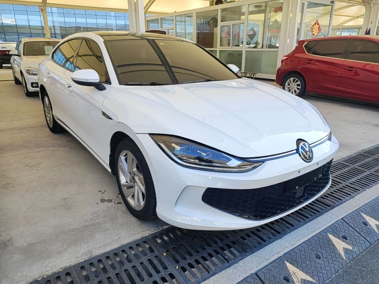 2022 Lamando L 280TSI DSG photo 3