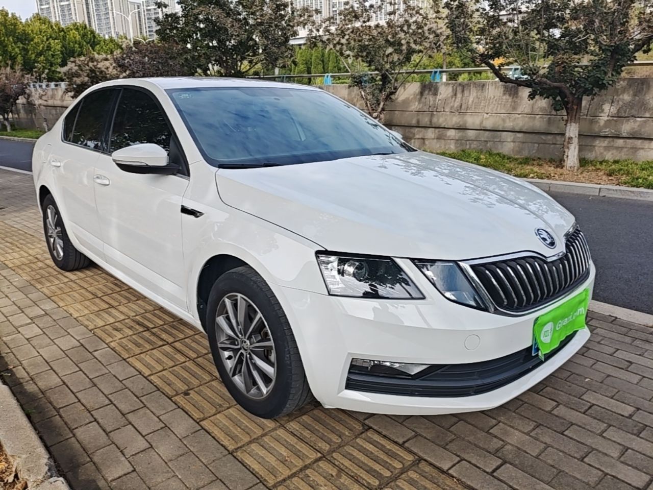 Octavia 2020 1.5L AT Comfort photo 3