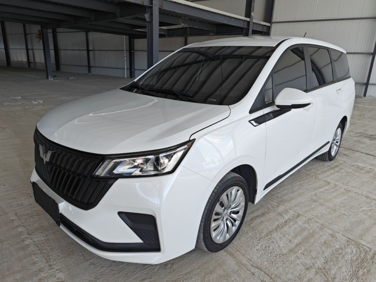 Wuling 2022 1.5L MT Elite