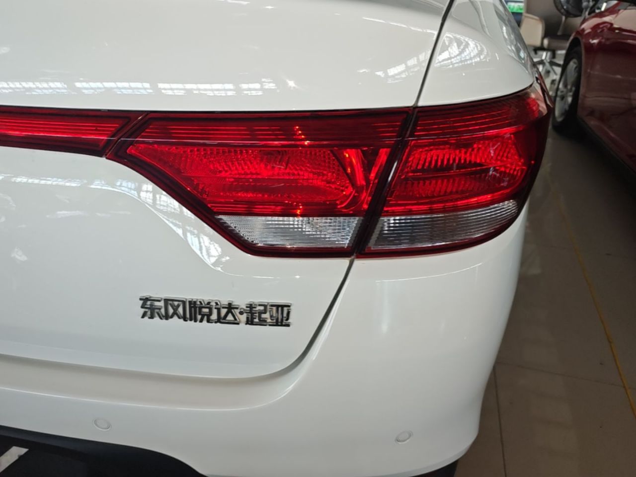 K2 2017 Sedan 1.4L AT GLS photo 2