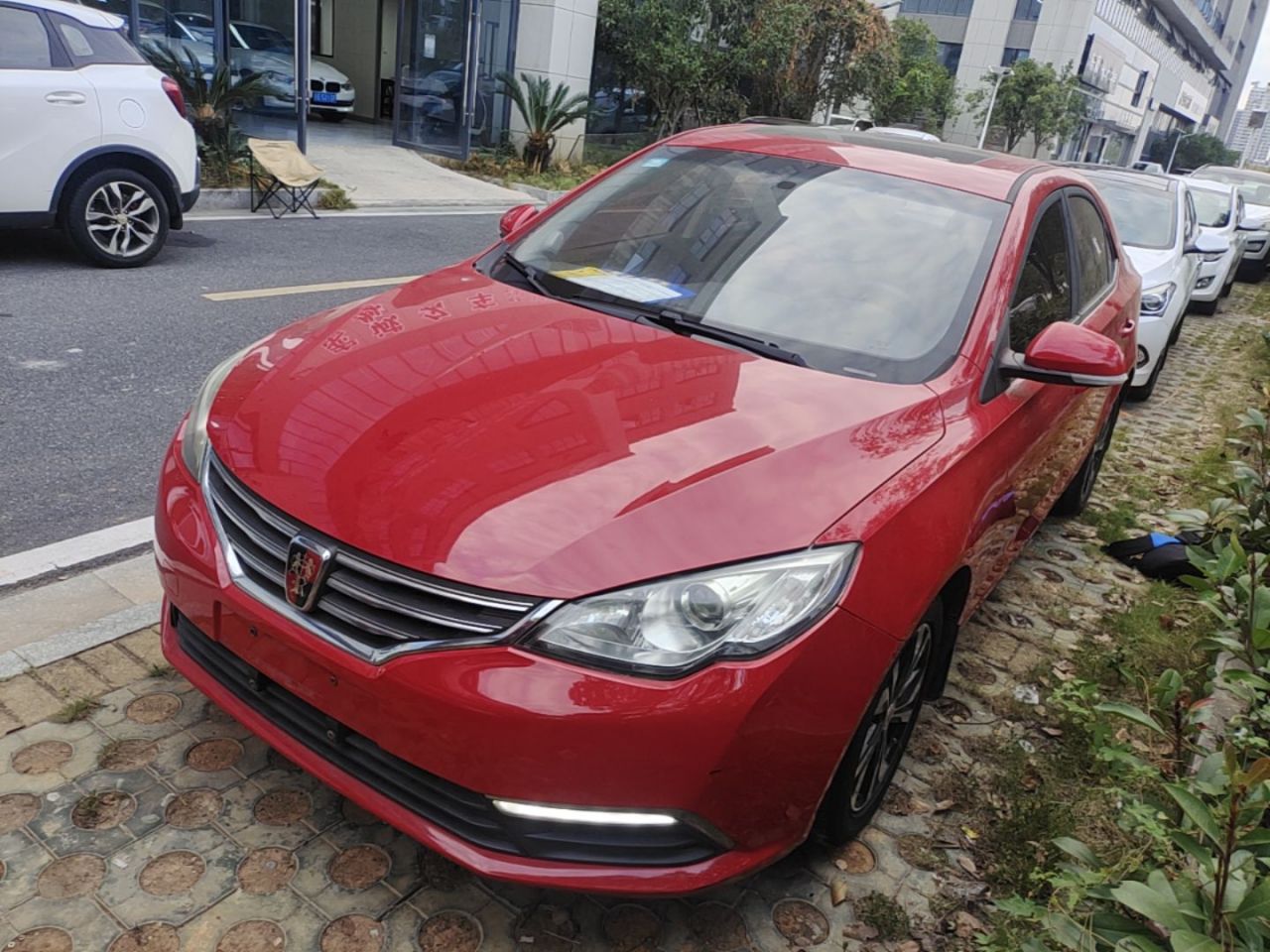 360 2017 1.5L AT Luxury