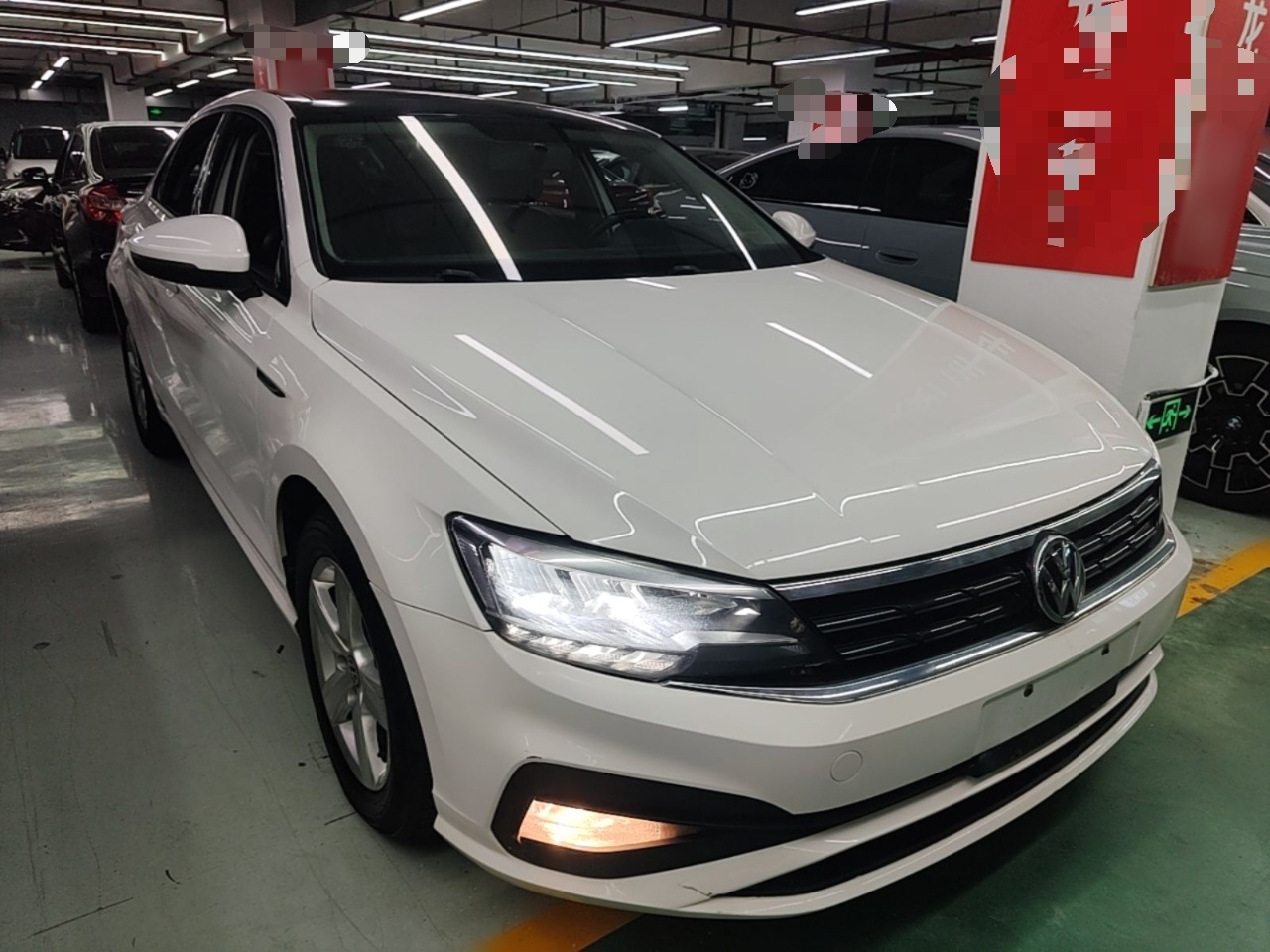 Lamando 2019 230TSI DSG China V photo 3