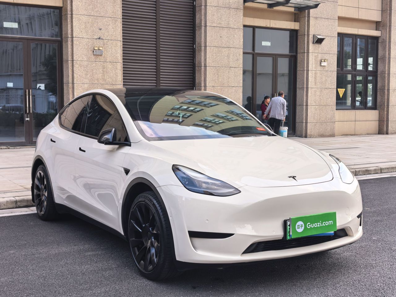 Model Y 2022 RWD photo 3