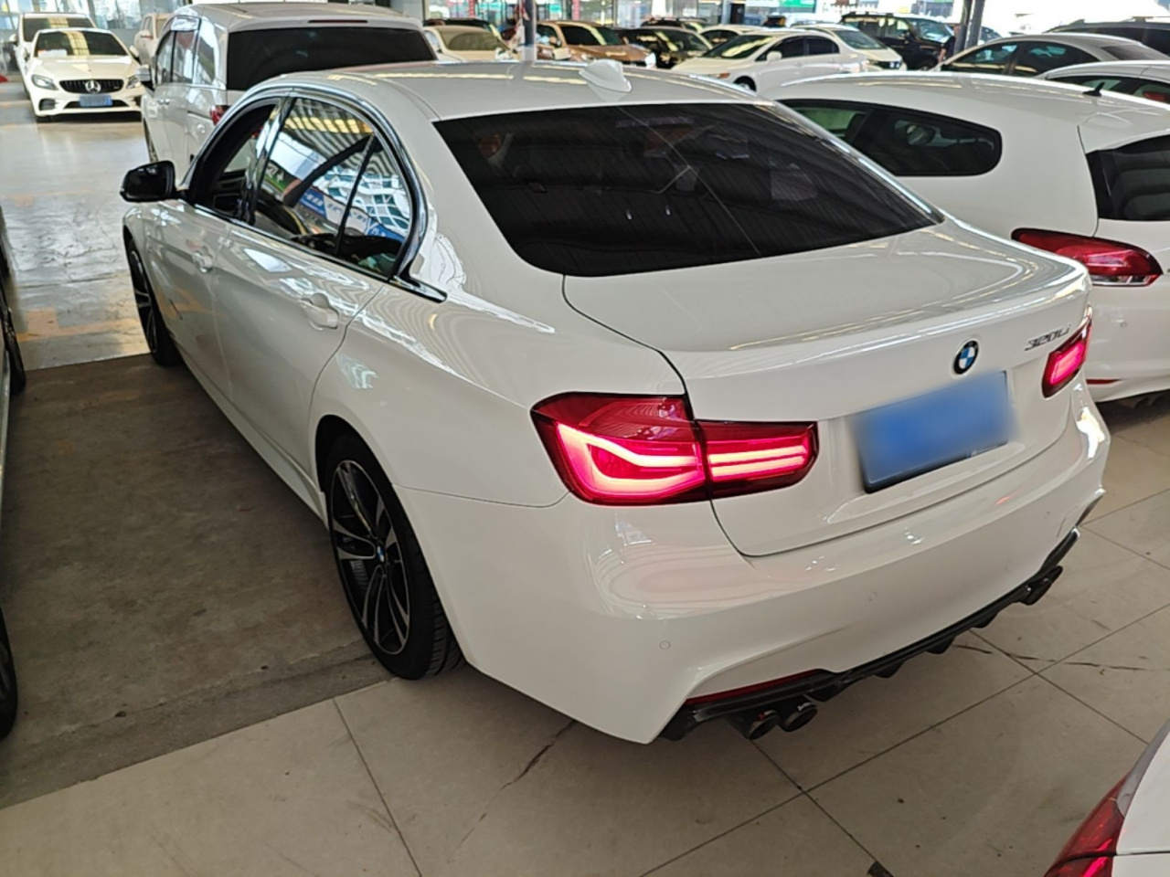 3 Series 2019 320Li M Luxury photo 4