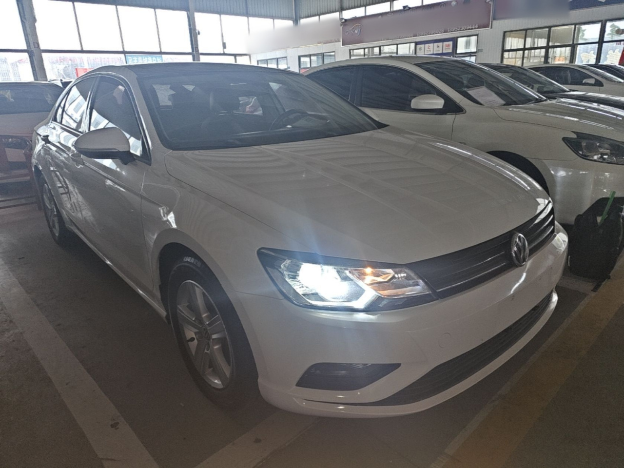 Lamando 2018 230TSI DSG photo 5