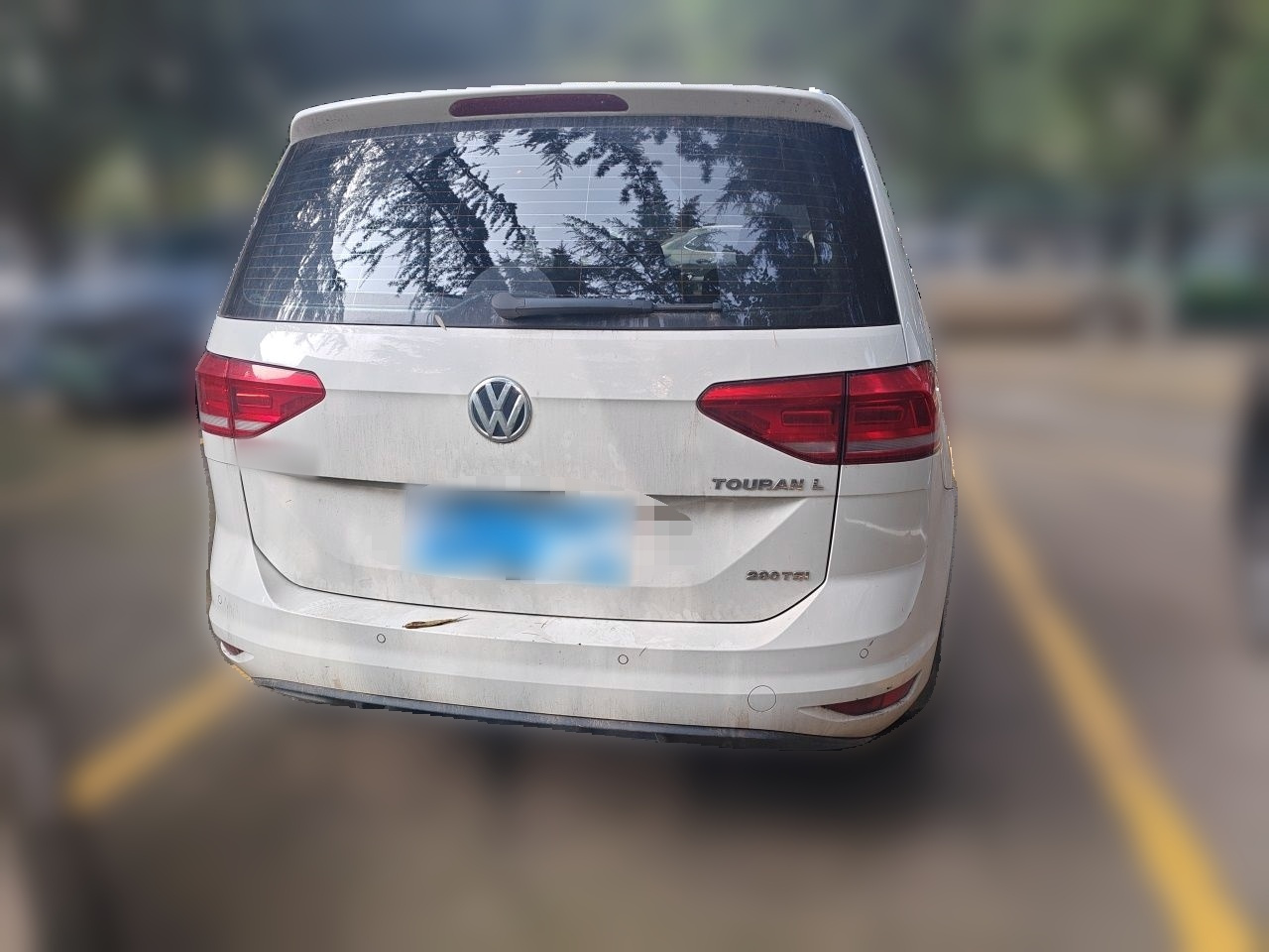 2018 L 280TSI DSG 7-Seater China VI photo 5