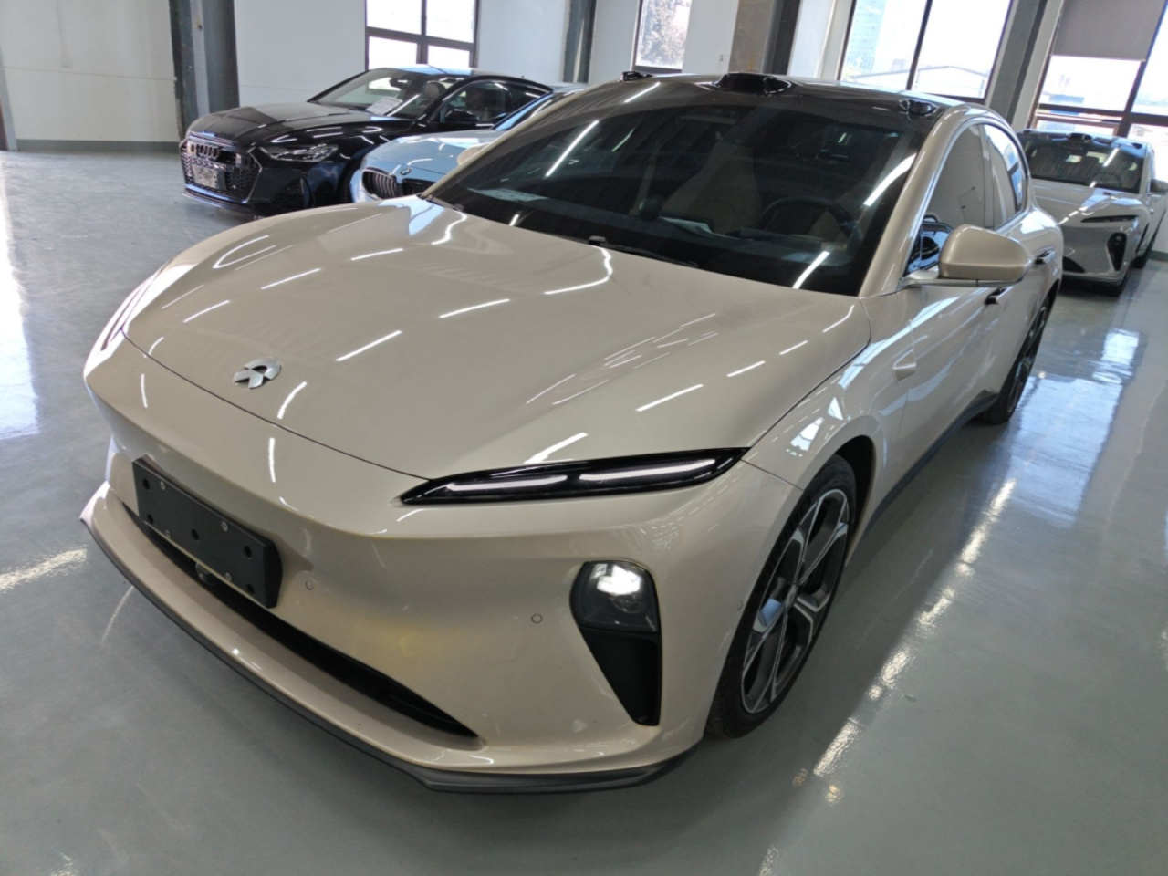 ET5 2022 75kWh