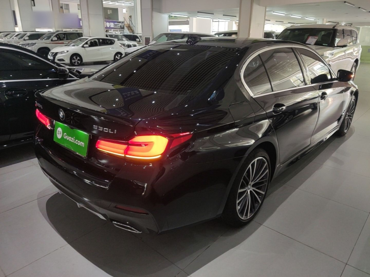 5 Series 2022 Facelift 530Li Leading M Sport Package photo 4