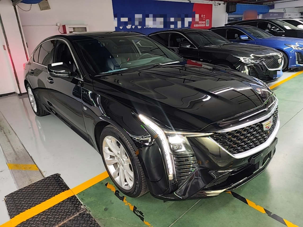 CT5 2024 28T Luxury Pro photo 3