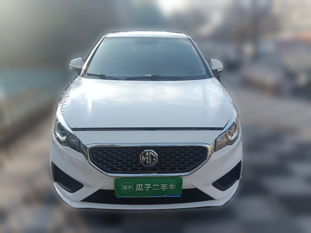 3 2017 1.5L AT Connected Elite photo 2