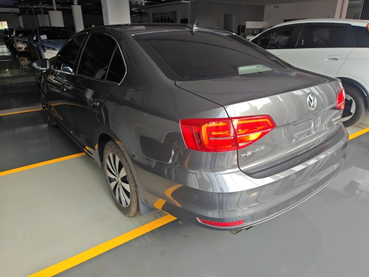 Sagitar 2017 230TSI AT Comfort photo 4