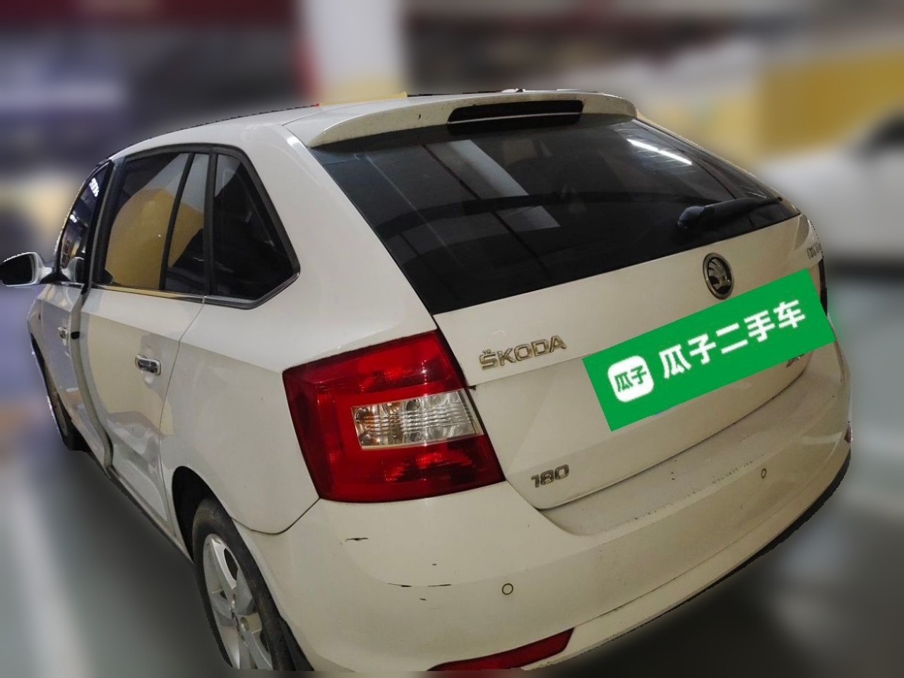Rapid Spaceback 2016 Facelift 1.6L AT photo 5