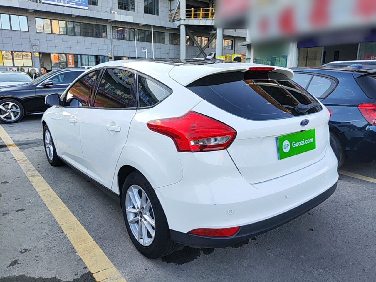 Focus 2017 Hatchback 1.6L AT Fashion photo 4