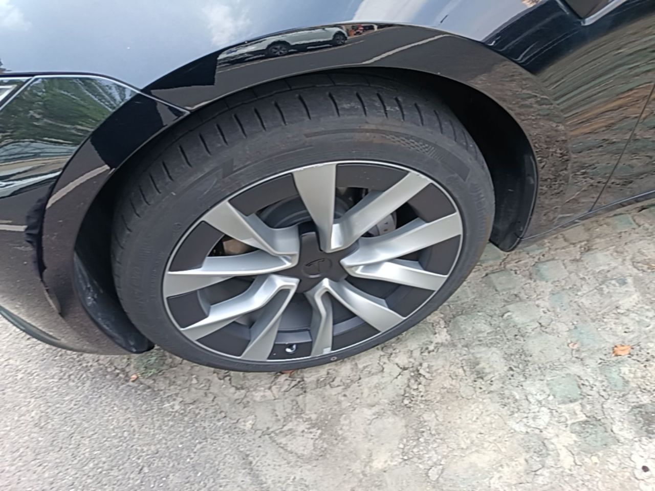 Model 3 2025 RWD photo 3