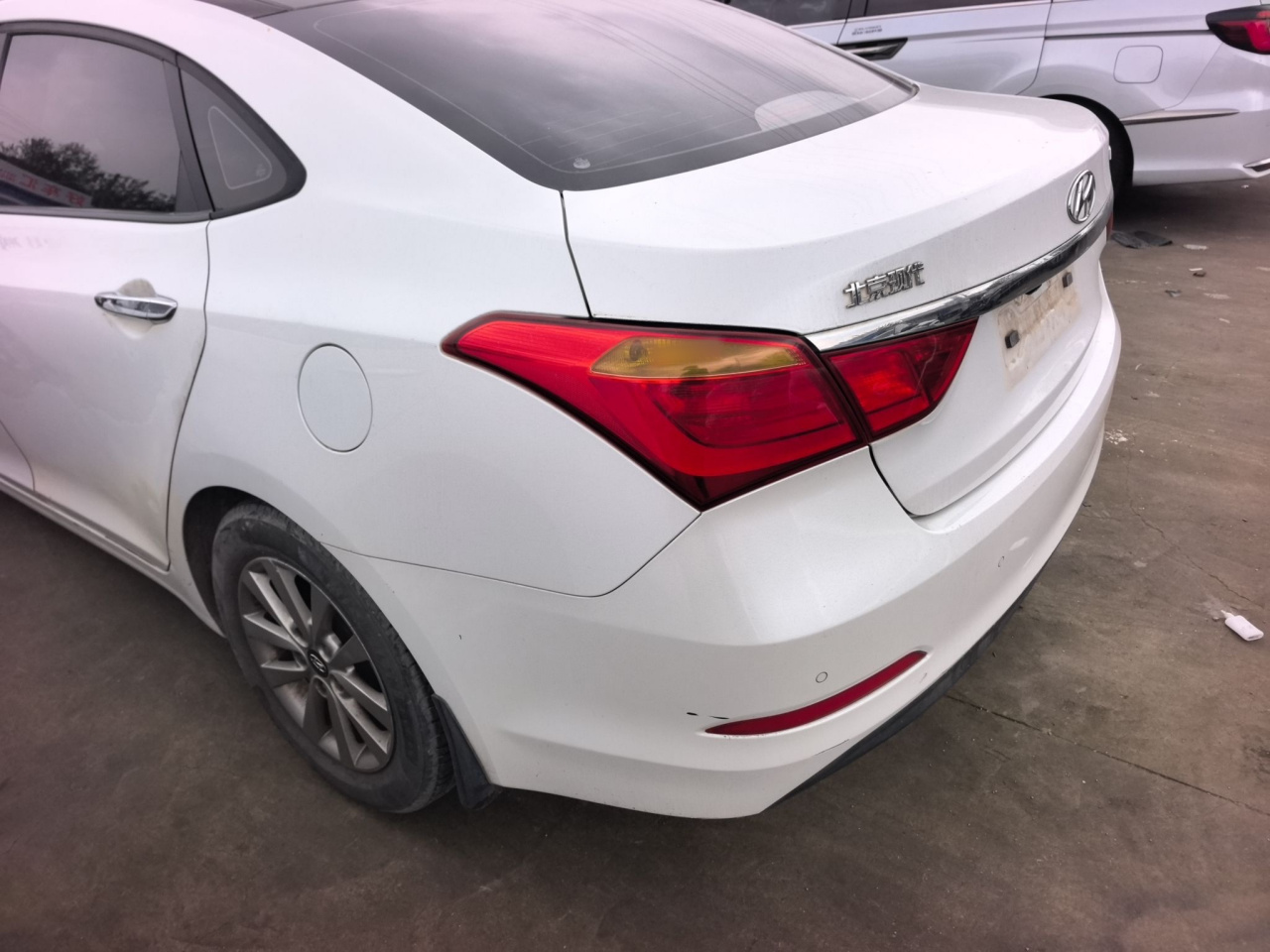 Mistra 2014 1.8L AT Smart GLS photo 5