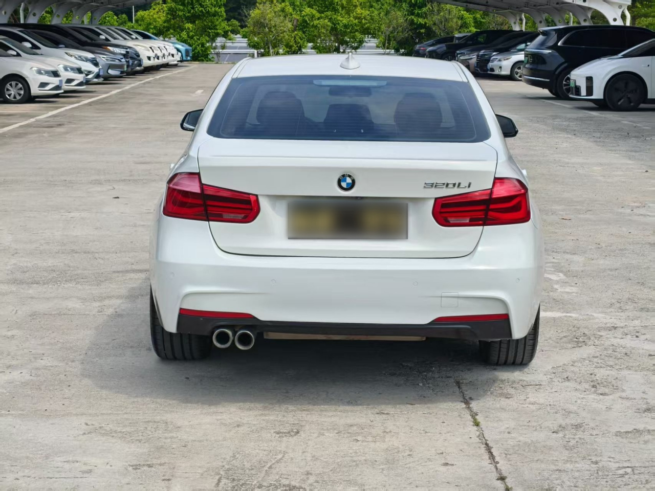 3 Series 2018 320Li Leading M Sport Package photo 4
