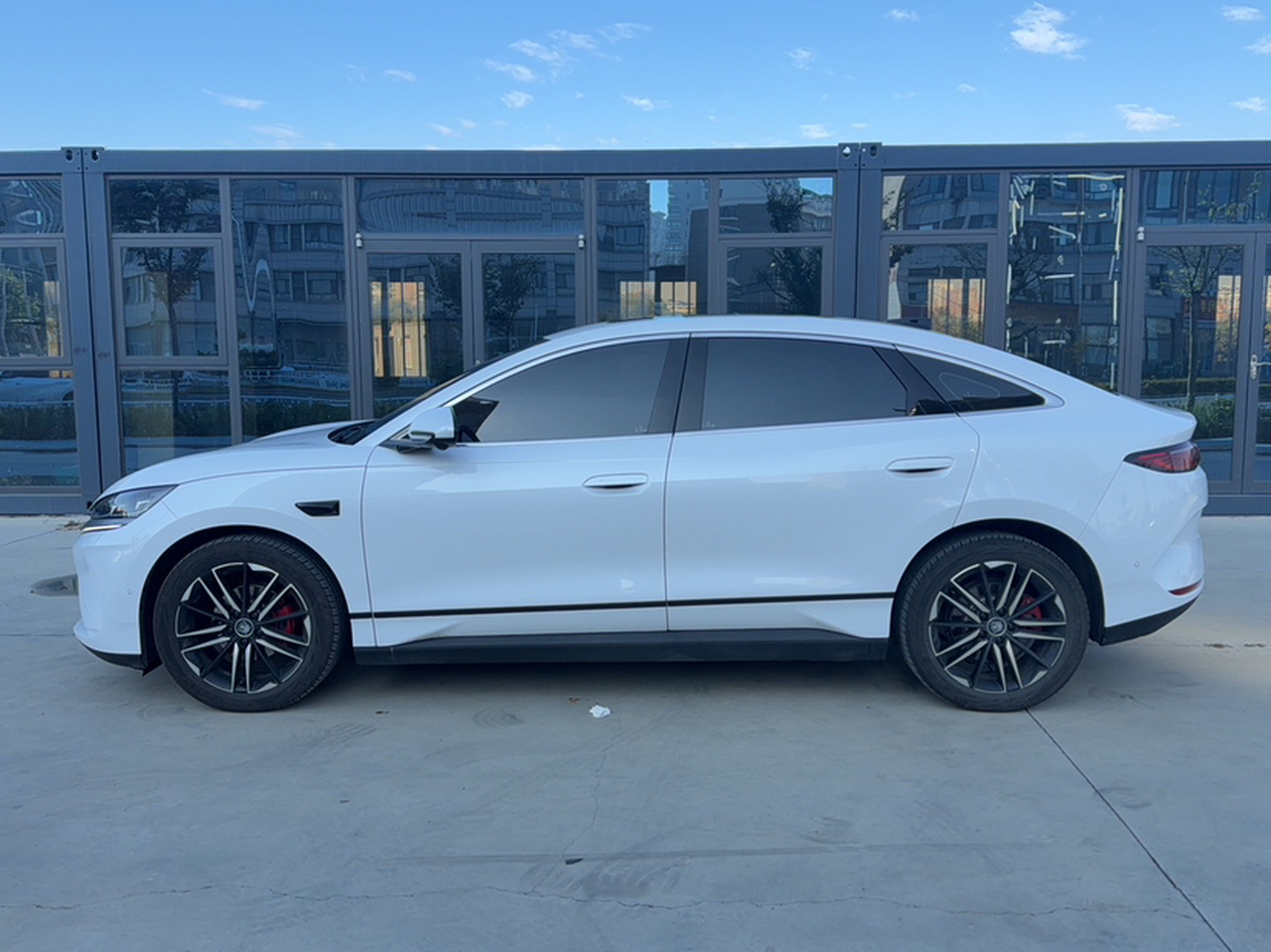 Qin L 2025 EV 545KM photo 2