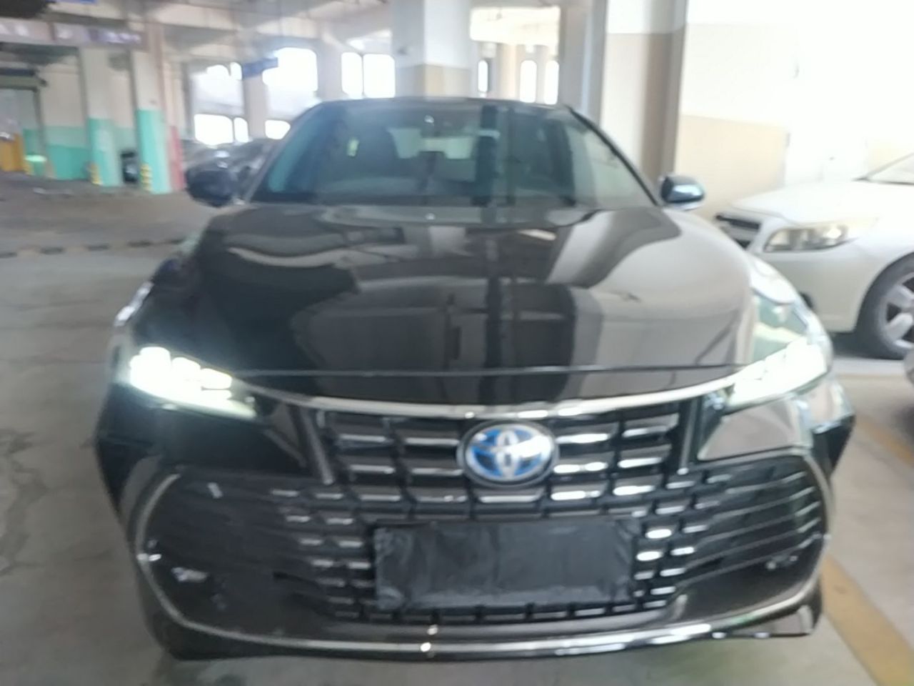 Avalon 2022 Hybrid 2.5L Luxury photo 2