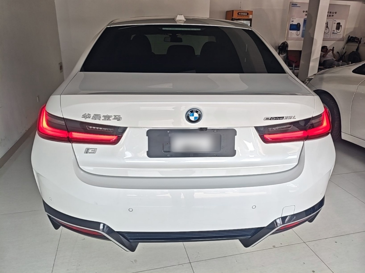 i3 2022 eDrive 35 L photo 5