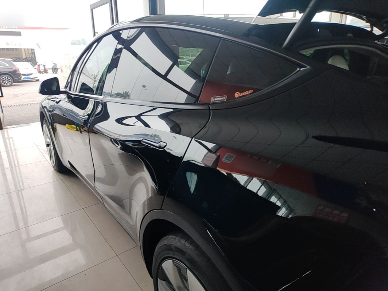 Model Y 2022 RWD photo 4