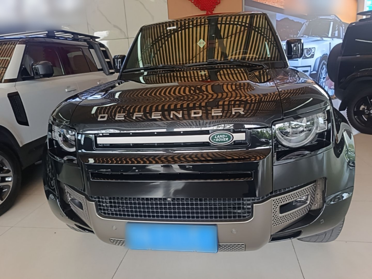 Defender 2024 110 3.0T P400 X-DYNAMIC HSE photo 2