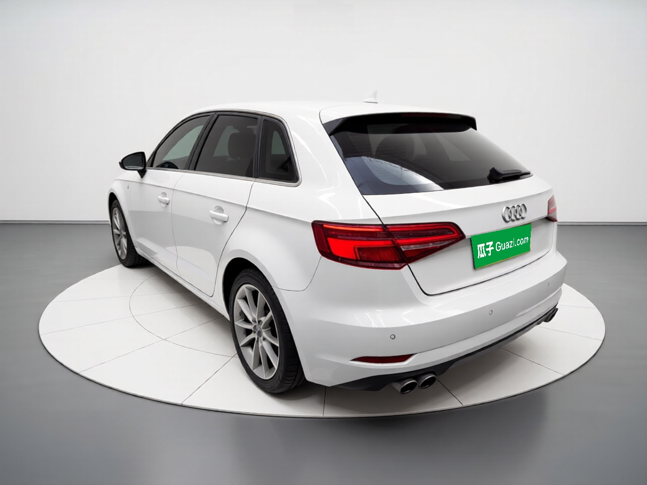 A3 2018 30 Anniversary Sportback 35 TFSI Progressive photo 4