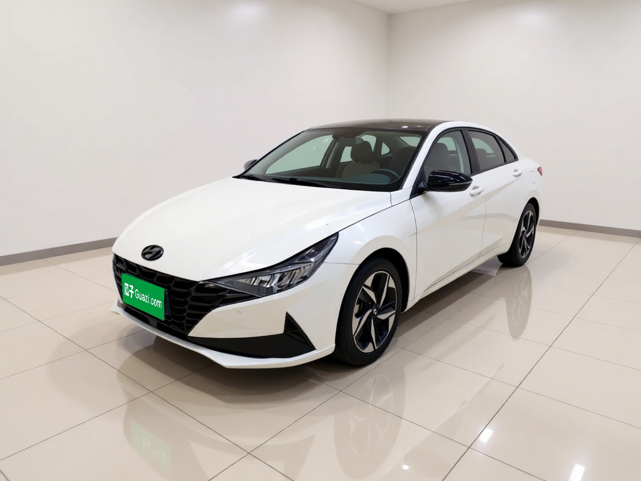 Elantra 2022 1.5L CVT LUX Premium