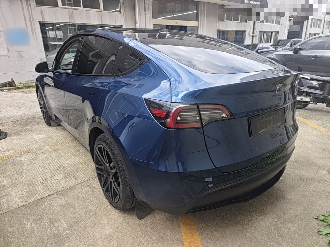 Model Y 2022 Facelift RWD photo 4