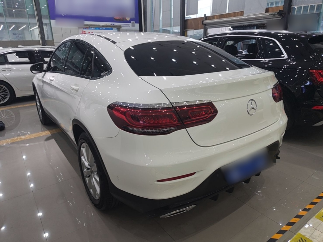 GLC Coupe 2021 GLC 260 4MATIC Coupe SUV photo 4