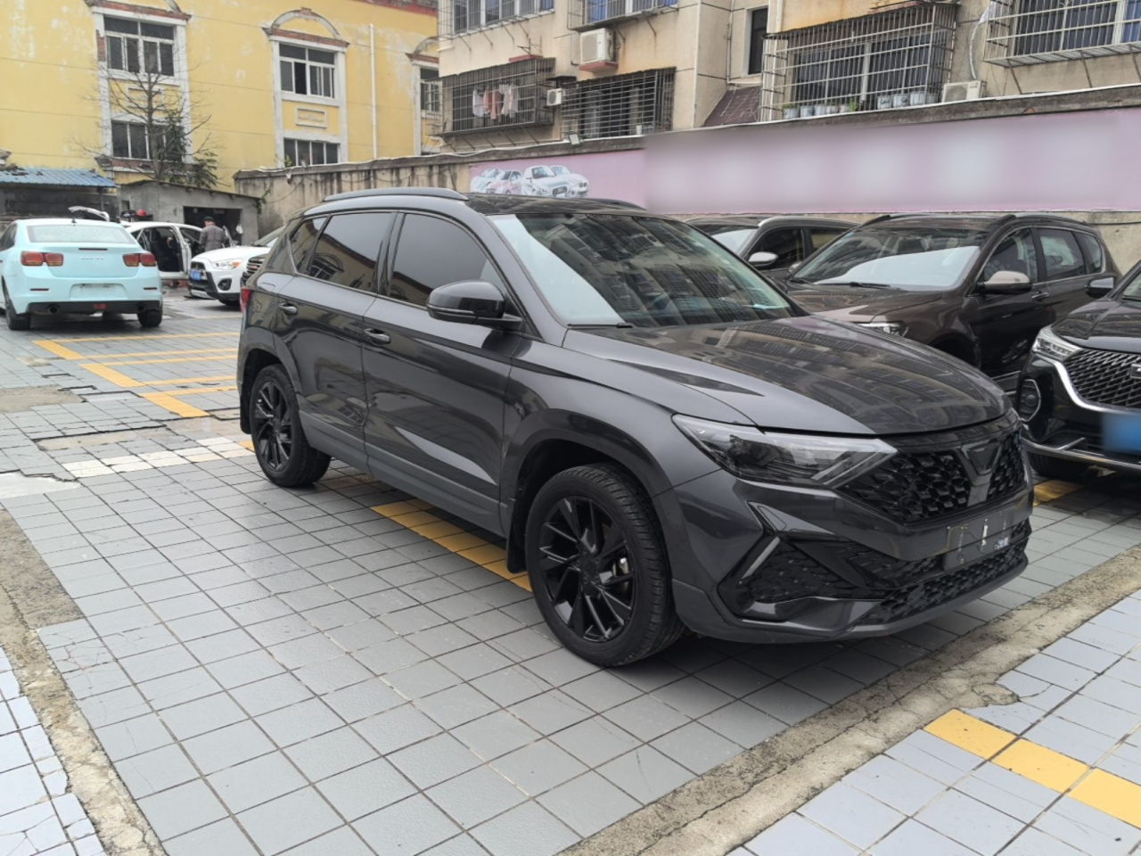 VS5 2022 280TSI AT photo 3