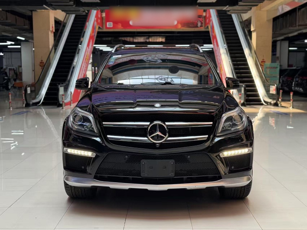 GL-ClassAMG 2014 AMG GL 63 photo 2