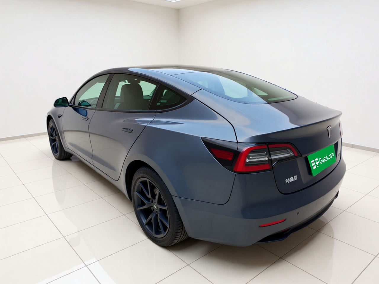 Model 3 2022 RWD photo 4