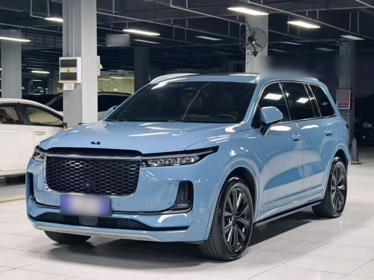 Li Auto ONE 2021 EREV 6-Seater