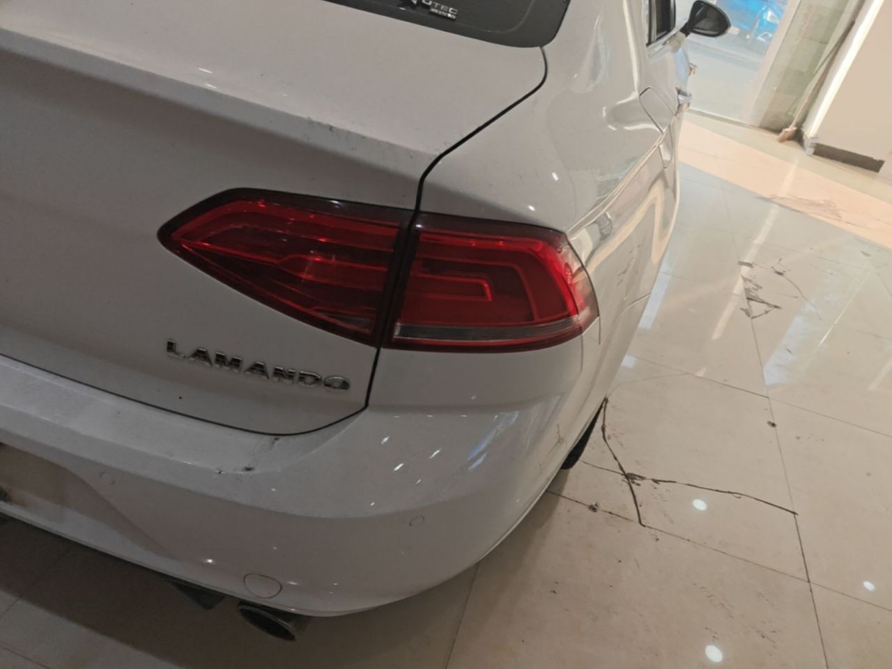 Lamando 2018 230TSI DSG photo 2