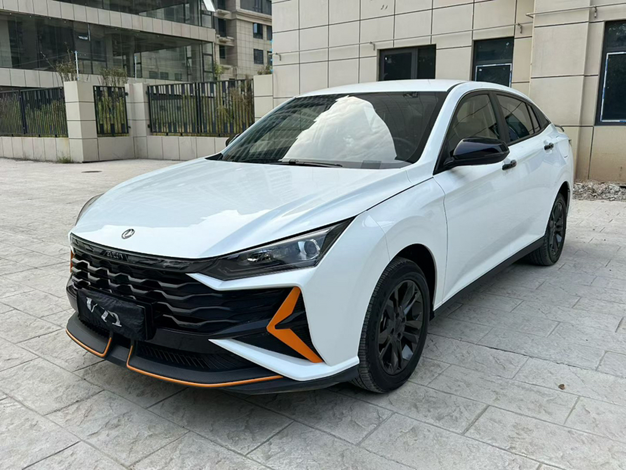 Yixuan 2024 1.5L AT